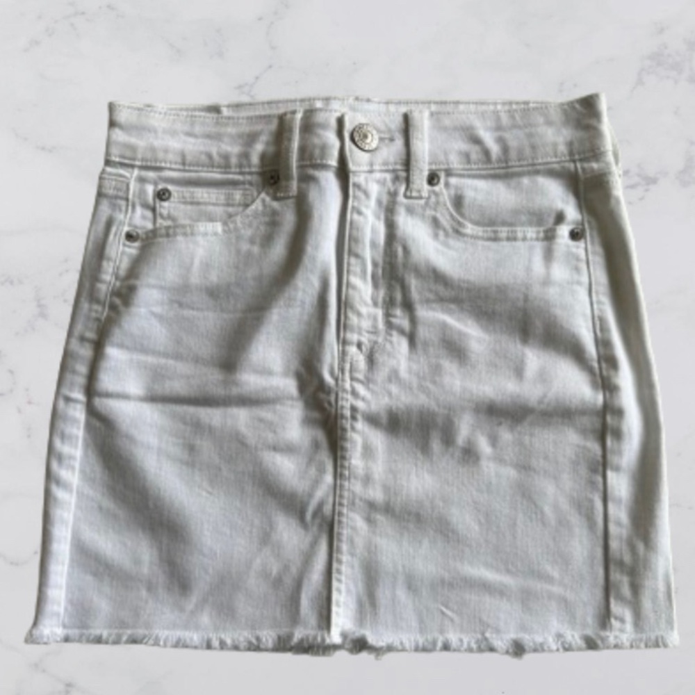 American Eagle White Denim Skirt